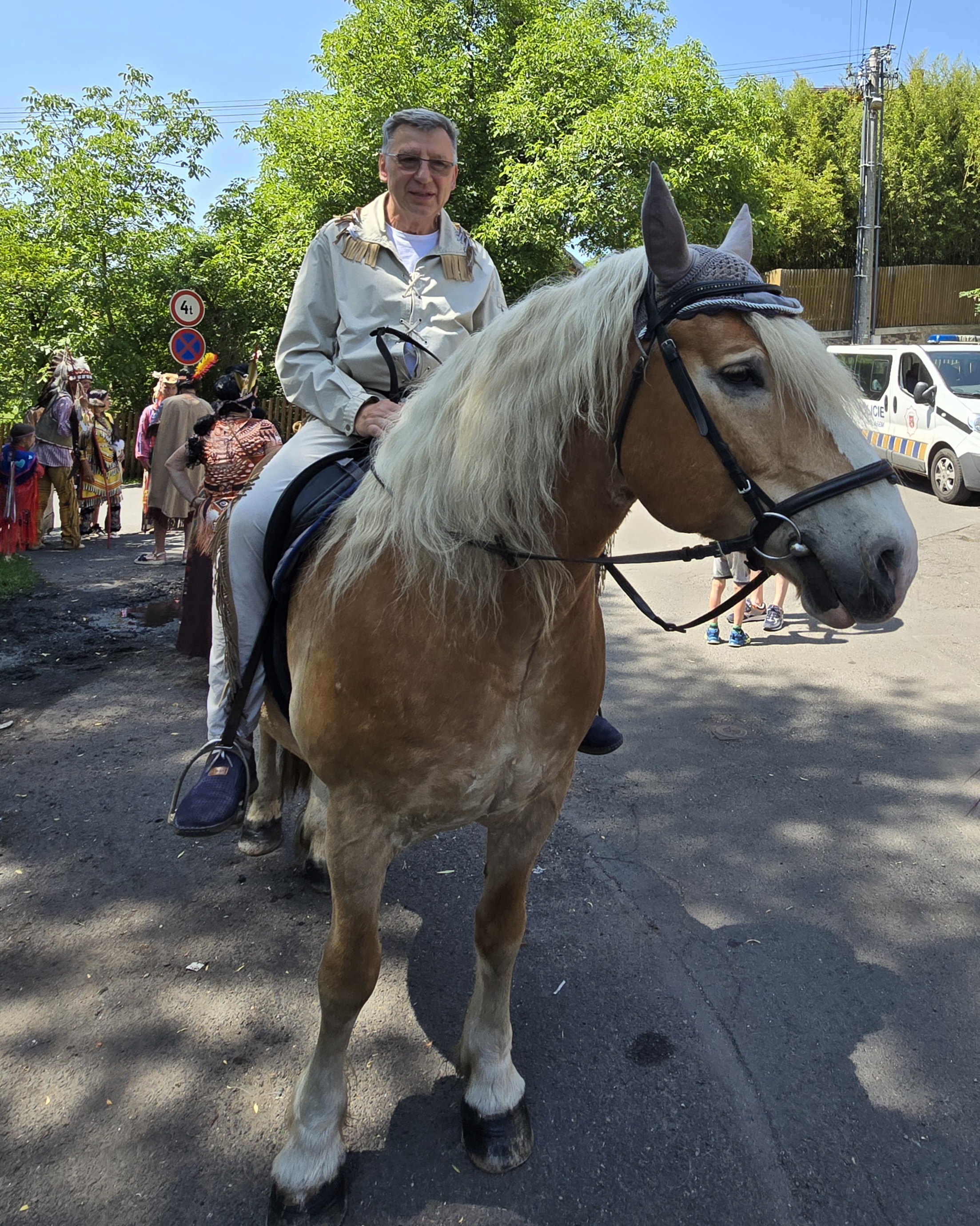 ff370a3d-e2c9-49cd-a1b4-df6fbc99d58f-1_all_26965